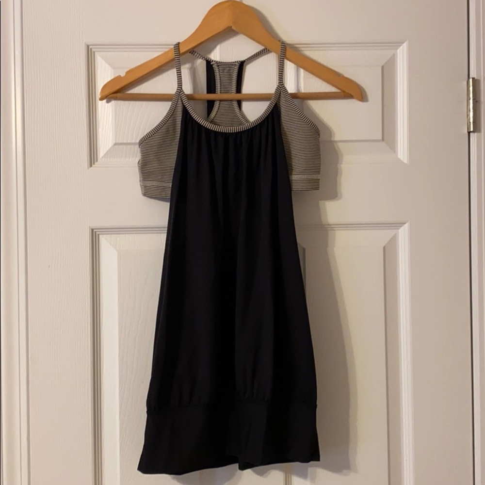 Lululemon tank